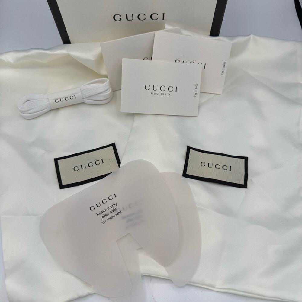 Gucci Ace Strawberry Sneaker - Picture 12 of 12